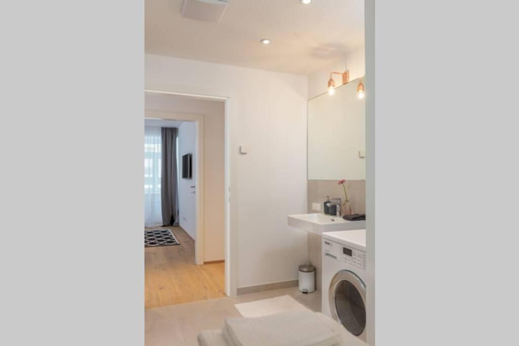 Vienna City Apartments Castelligasse Екстер'єр фото
